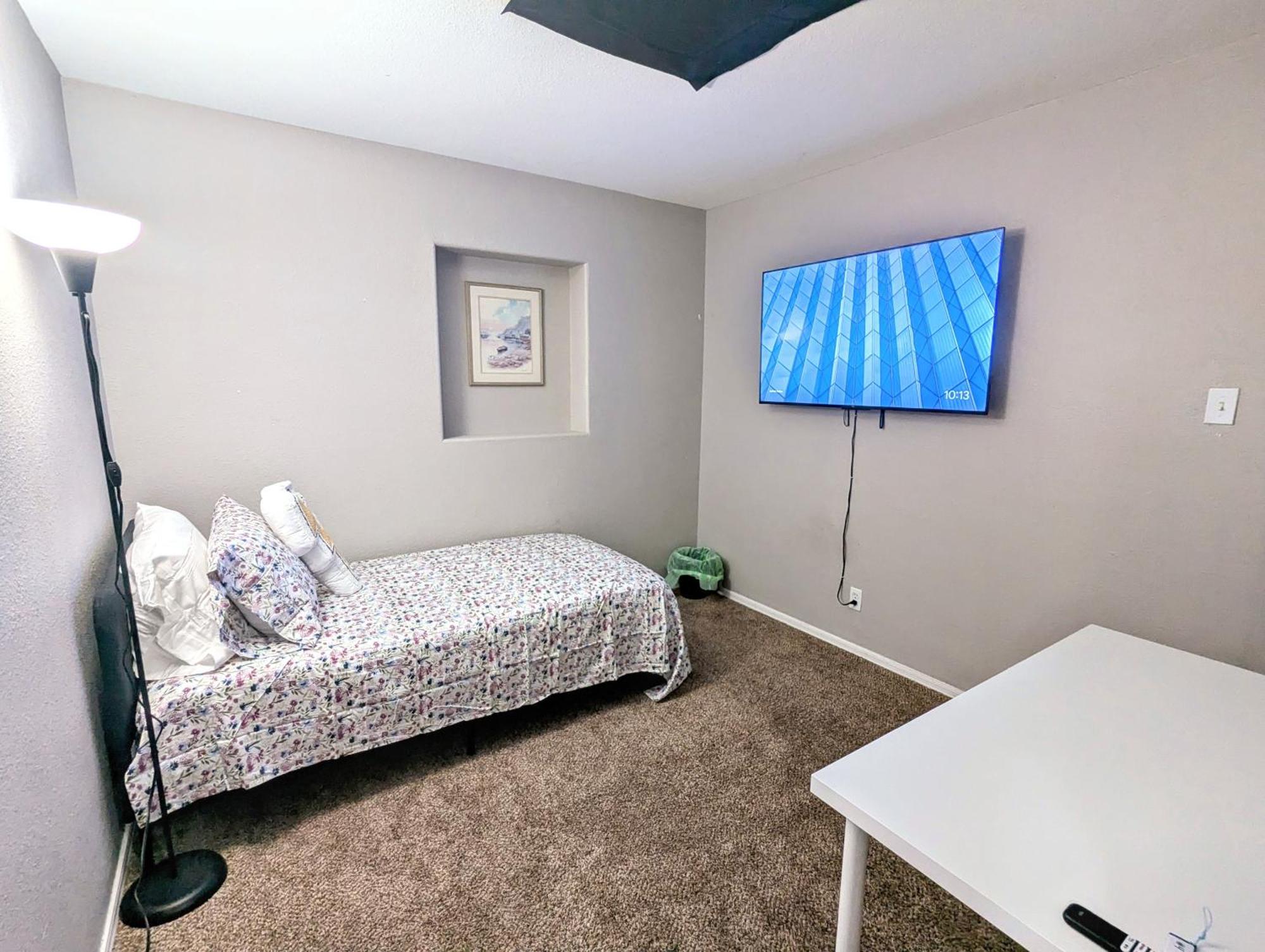Private Rooms In Phoenix, Az Темпе Экстерьер фото